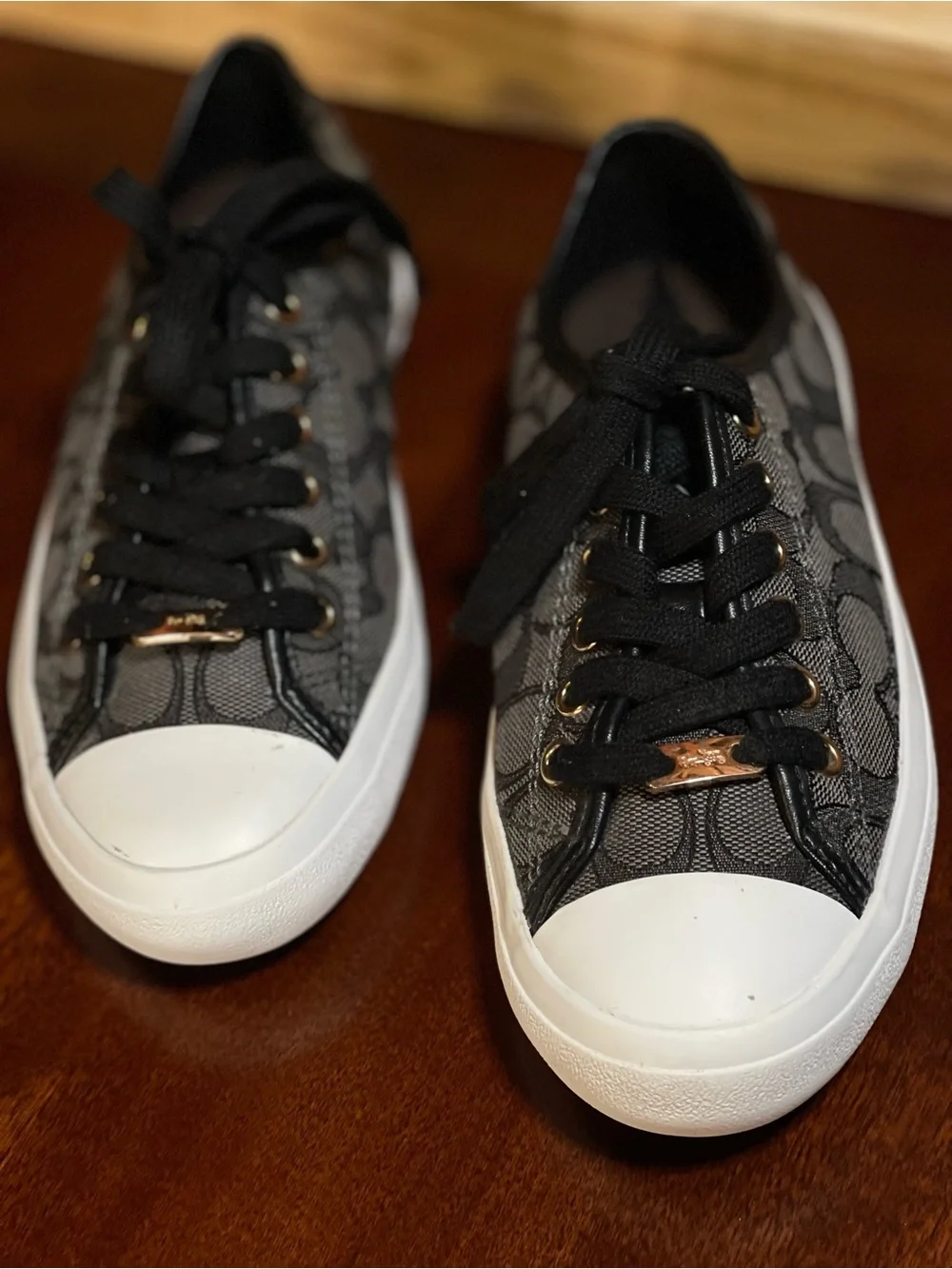 Coach Empire “Clip” Low- Top Sneakers Signature Jacquard canvas Sz6 grey /char